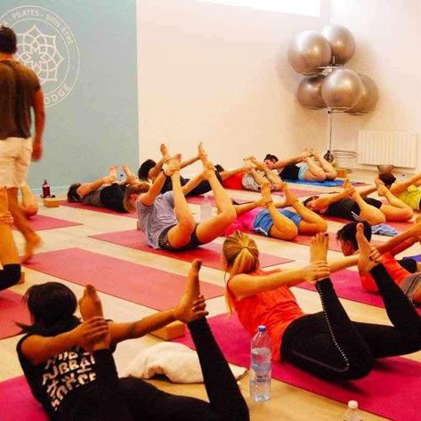 Cours yoga pilate a la fabrik